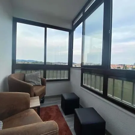 Apartman Flott Sentrumsnaer Med Egen Parkering Cascais