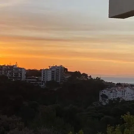 Flott Sentrumsnaer Med Egen Parkering Apartman Cascais